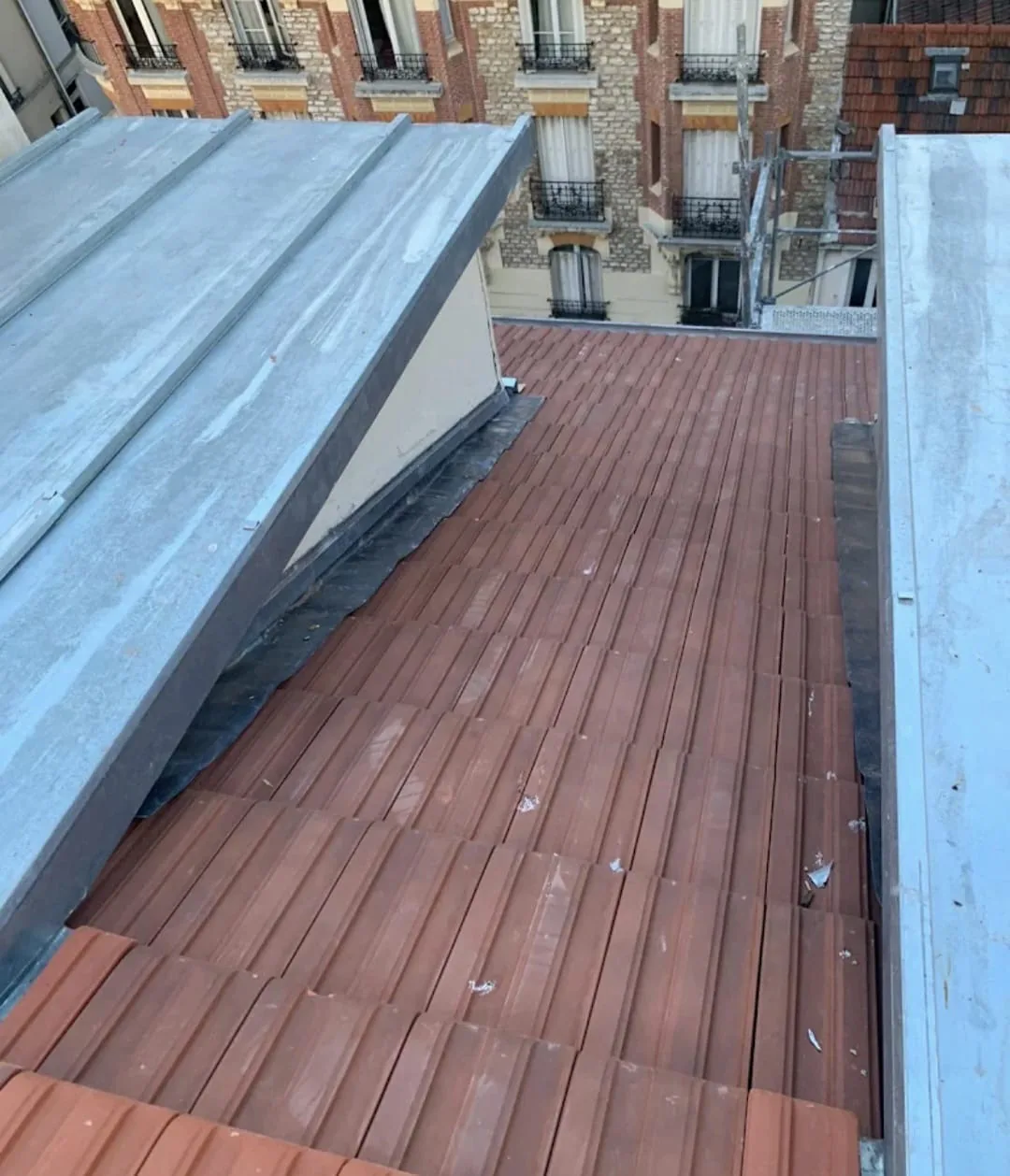 Travaux de couverture à Saint-Denis